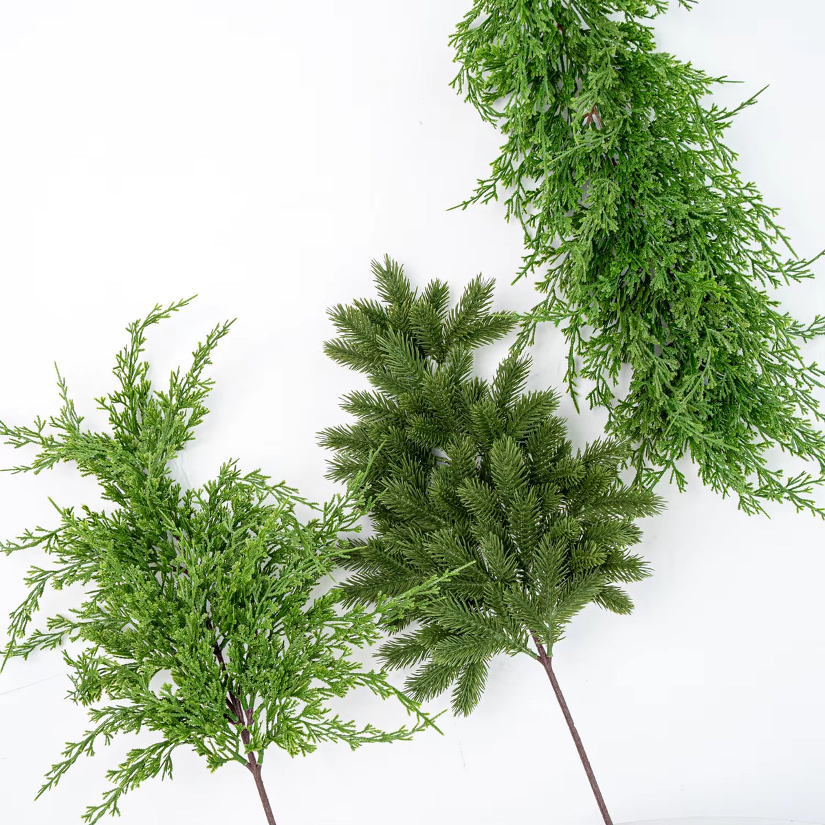 60Cm Christmas Cedar Garland Branches Pine Artificial Green Faux Cedar Pine Garland for Mantle Fireplace Home Decoration
