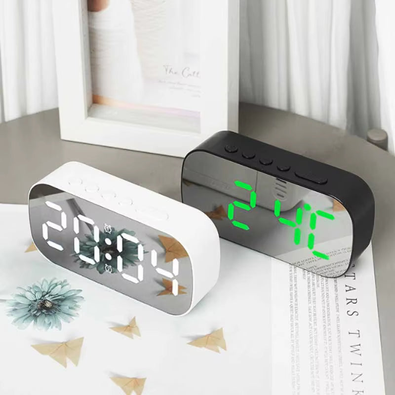Minimal LED Digital Clock
